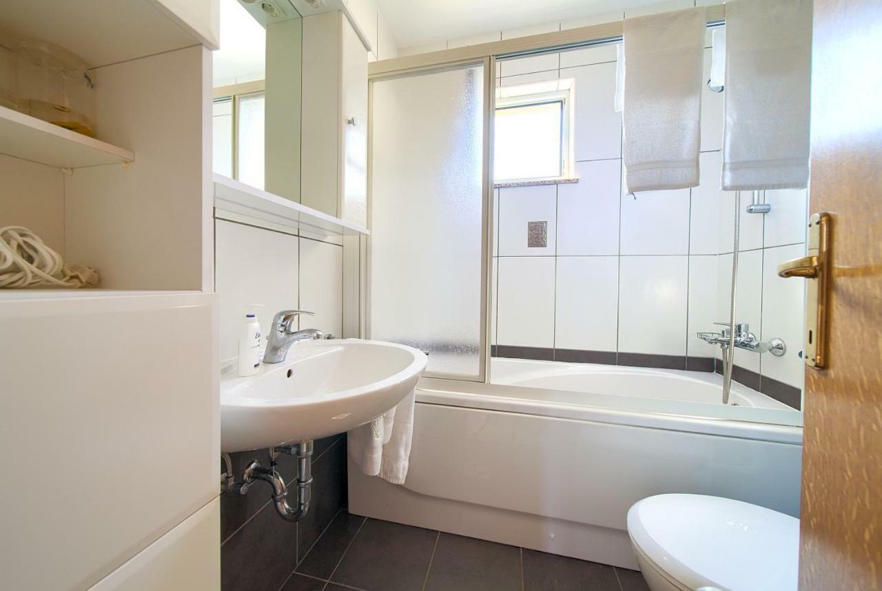 Apartman Adria Malinska Exteriér fotografie