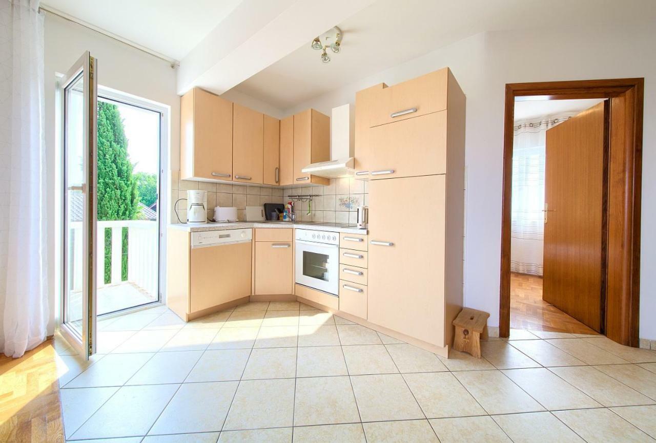 Apartman Adria Malinska Exteriér fotografie
