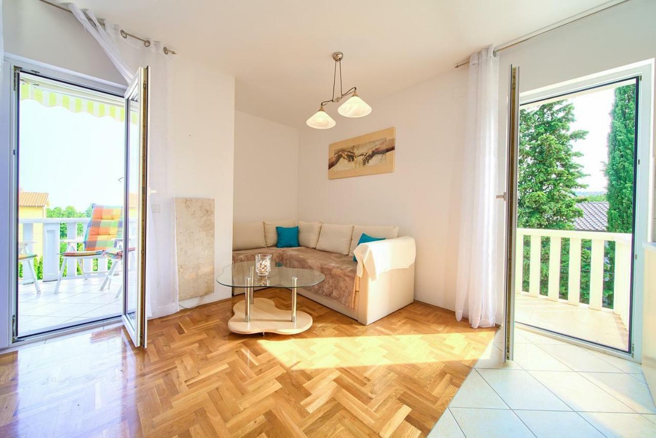 Apartman Adria Malinska Exteriér fotografie
